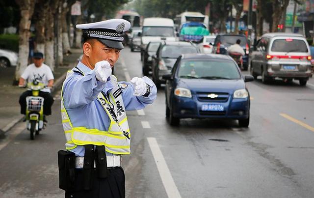 在中国开车的三大乱象 你习惯了吗？