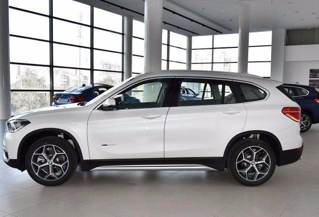 宝马最良心的SUV，2.0T配8AT，全时四驱，格调完胜汉兰达！