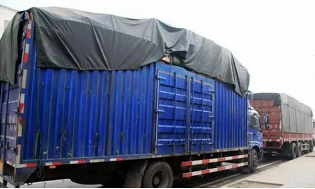 路上这7种车千万不要跟！跟了绝对不讨好