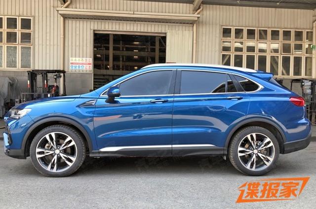 全新轿跑SUV 北汽幻速C60实车谍照曝光 