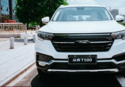 新时代国产SUV，众泰T500比长安CS35更受青睐！