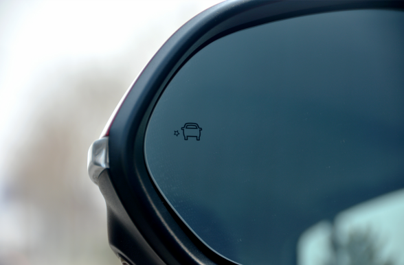 全新绅宝d50：让智能安全成为驾驶员的第二双眼睛310.png