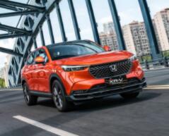小型SUV怎么选？全新XR-V实力不俗，表现很出色