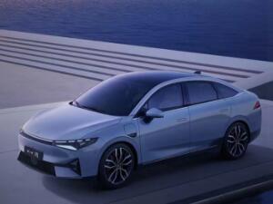 20萬新能源汽車大PK，小鵬P5和比亞迪海豹誰更勝一籌