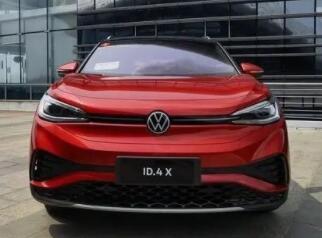 ID.4 X vs 元Plus：15万元纯电SUV巅峰对决，ID.4 X为何更强势？