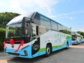 体验升级！贵州“森林之城”携苏州金龙新V系谱写高端旅运新篇章