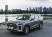 都市精英家庭出行“搭子”选哪款？看瑞虎8L对比RAV4