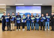 服务好车、更要服务好人，赛力斯张兴海与车主零距离交流