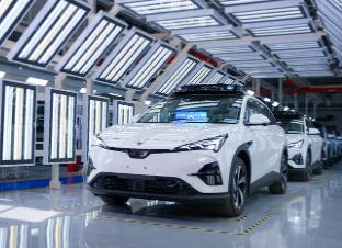 小马智行第七代 Robotaxi 家族成员全球首秀