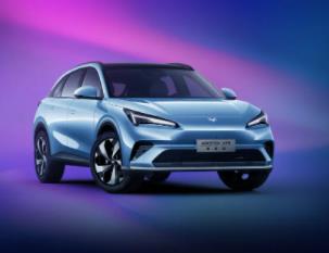 让中级SUV“不再中级”！极狐官宣全新阿尔法T5增程版