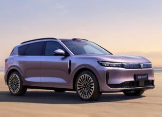 ͼFREE+ֱ1.5仪ϵSUV