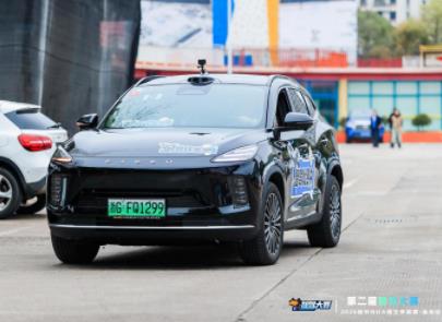 包揽冠亚军！ET&ET5智驾大赛上演“猎鹰时刻”，112.05分断层领先