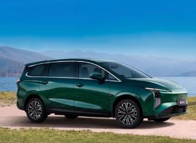 东风与华为联手 9月上市 星海V6把大六座打到8.99万起